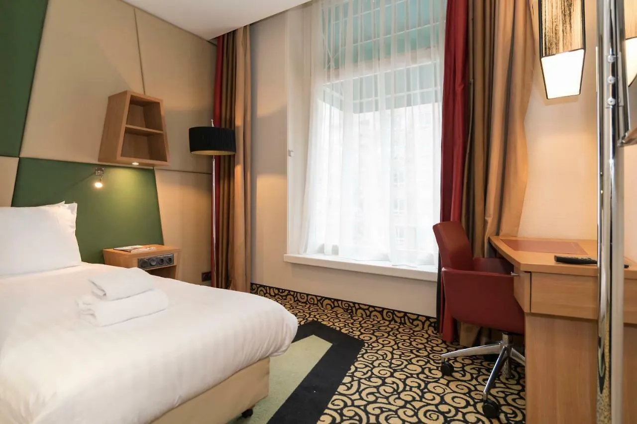 Savoy Hotel Amsterdam 4*,